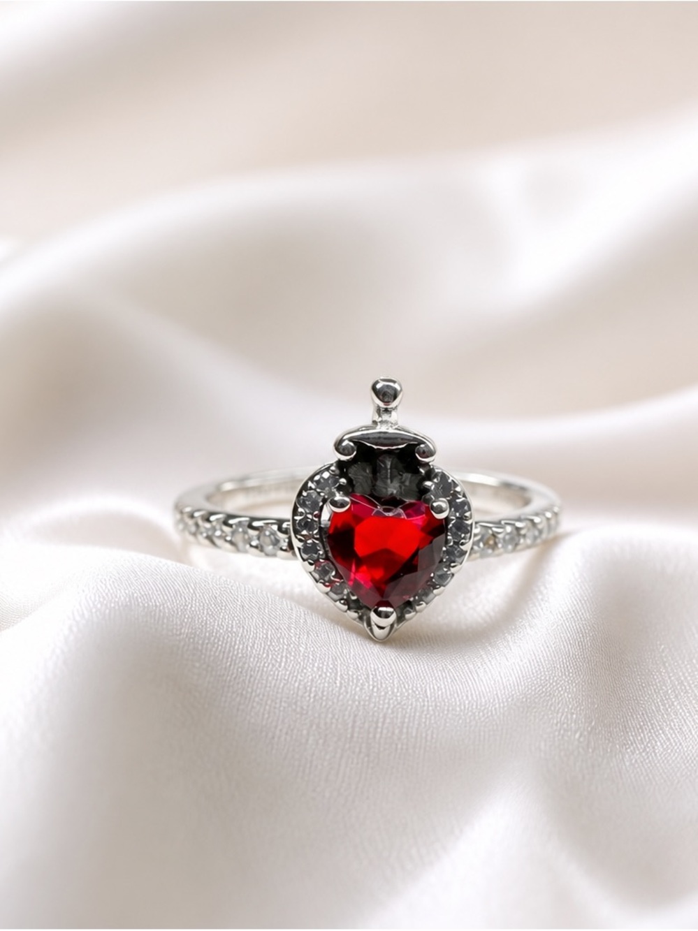Pandora Heart-Shaped Red Crystal Ring in Silver new with out tag size 7